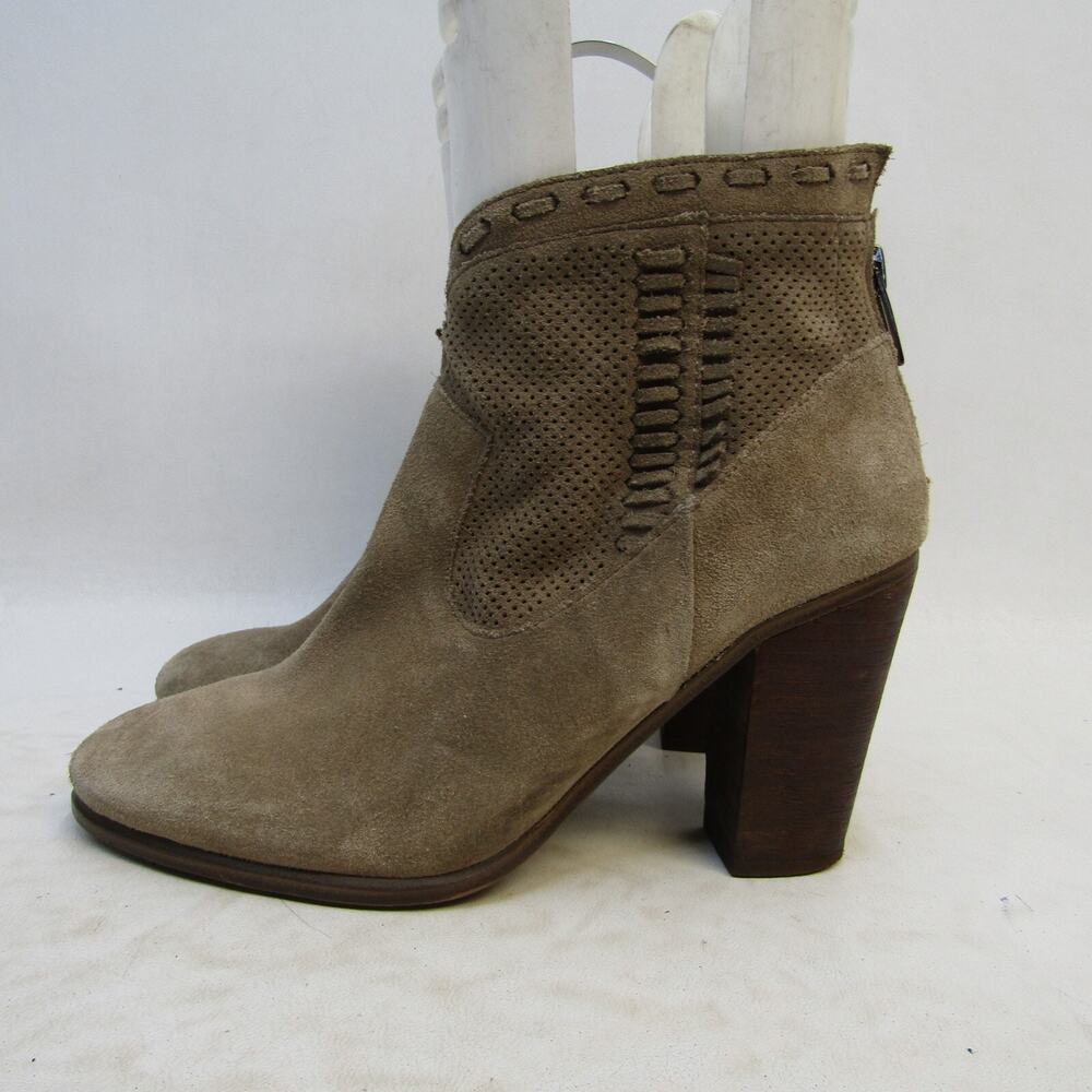 Vince Camuto Womens Size 7 M Brown Suede Zip Ankle Fashion Boots Bootie